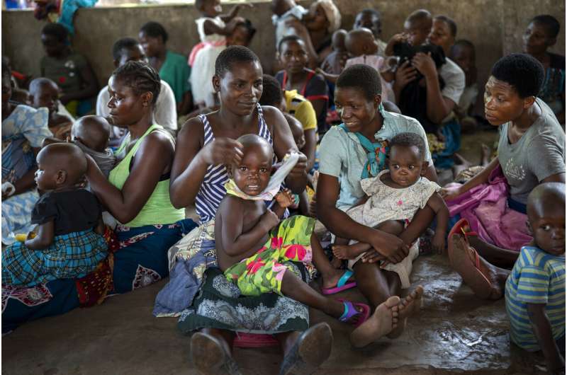 3 African countries trying out 1st malaria vaccine in babies