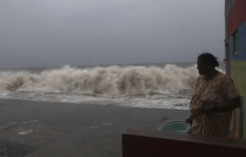 Severe cyclone approaches India's financial capital Mumbai