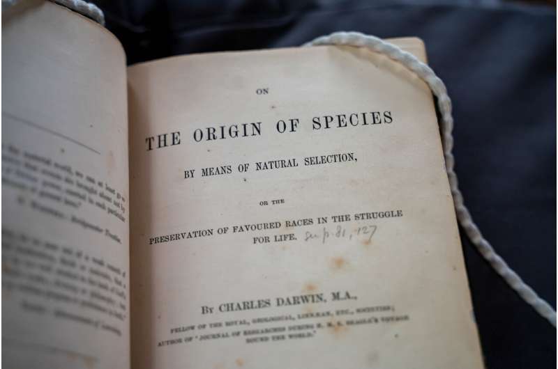One of Darwin's evolution theories finally proved by Cambridge researcher