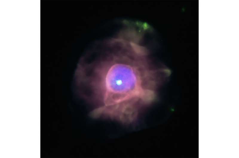 A cosmic amethyst in a dying star
