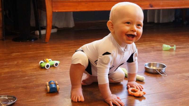 A smart jumpsuit provides information on infants’ movement and development