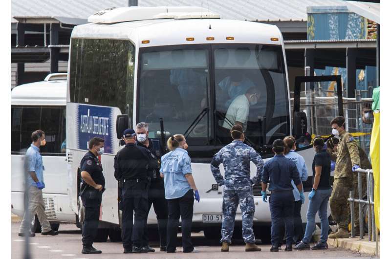 Australian evacuees from virus-hit ship begin 2nd quarantine