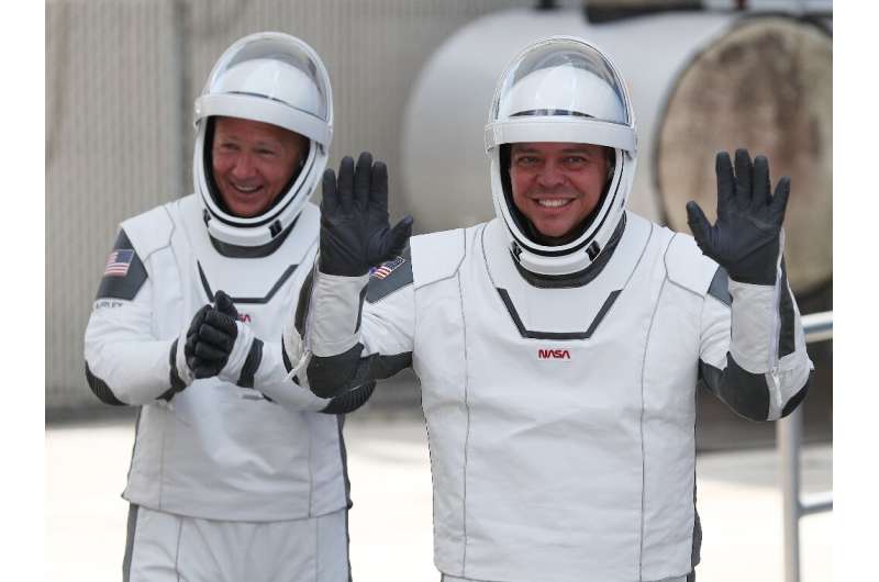 Bob Behnken (r) and Doug Hurley (l) blasted off from Cape Canaveral on May 30 on board a SpaceX Crew Dragon, and are supposed to
