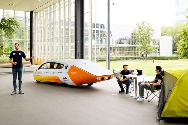 Dutch solar car serves as a battery on wheels