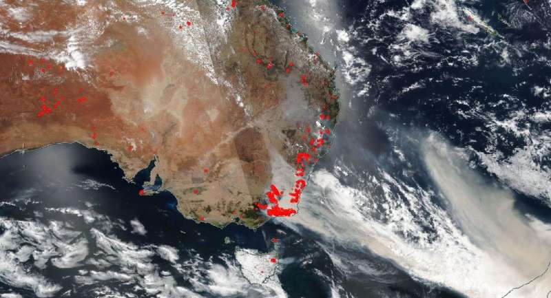 Ferocious fires in Australia intensify