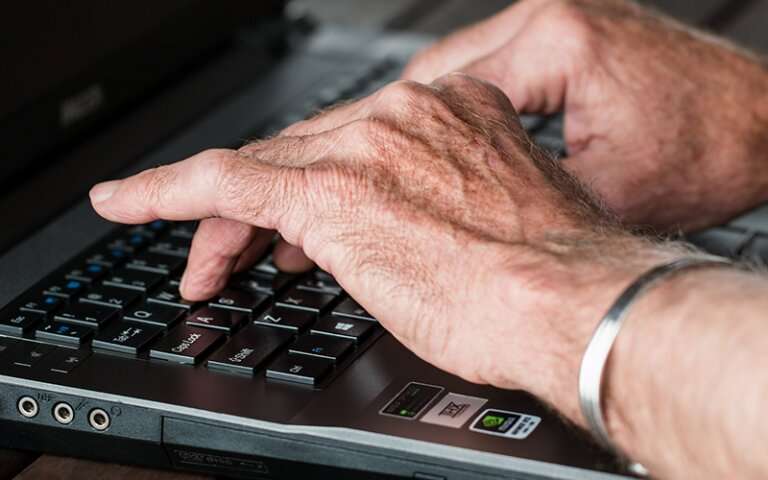 Frequent internet use improves mental health in older adults | UCL News - UCL – University College London