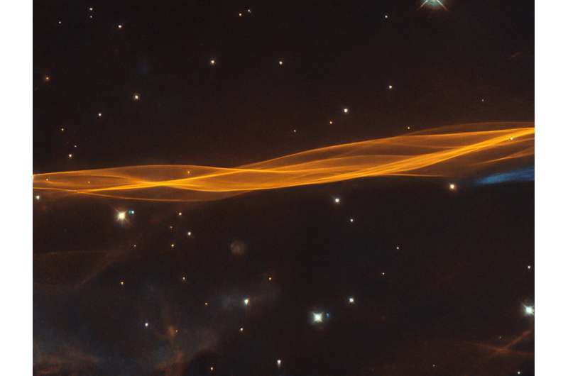 Hubble views edge of stellar blast
