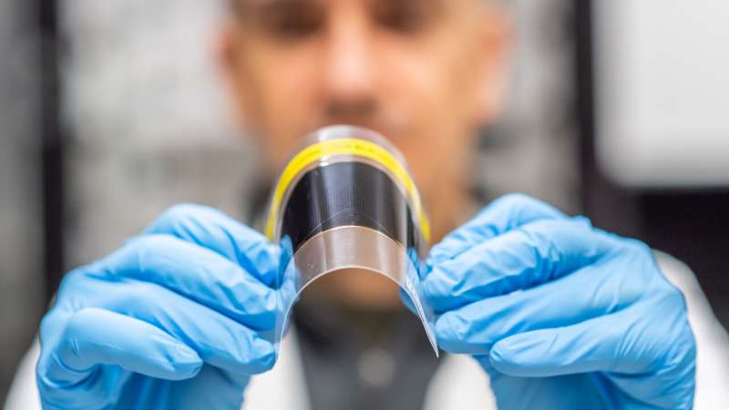 Image: Bendy, ultra-thin solar cell