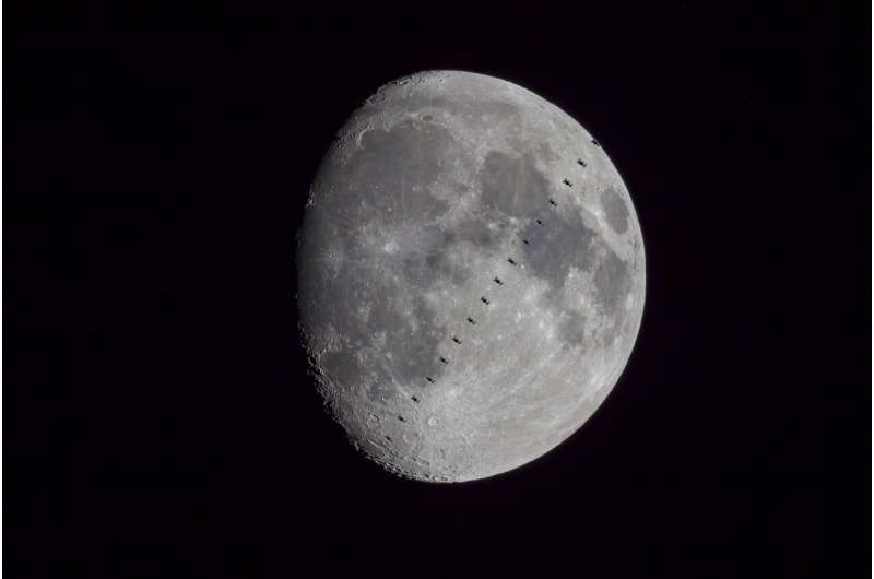 Image: International Space Station transits the moon