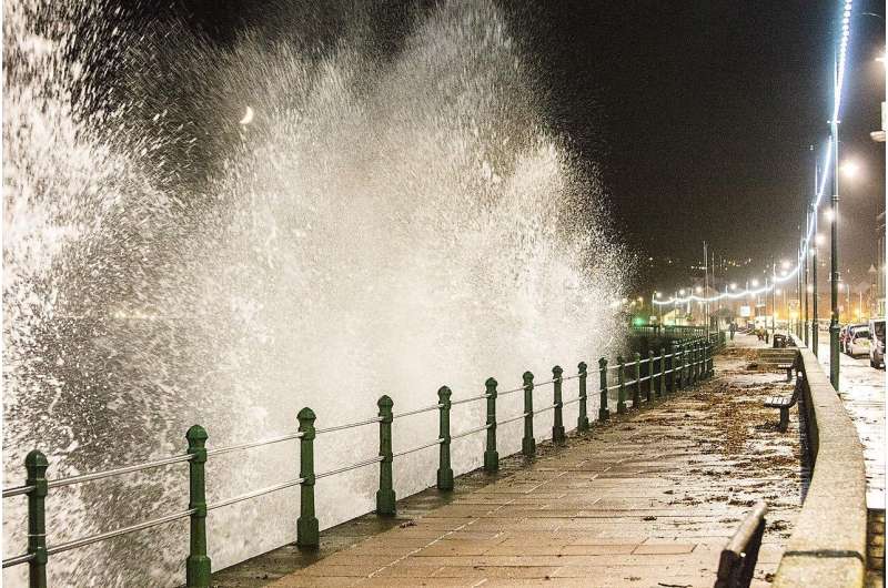 New coastal overtopping forecast made available to the public