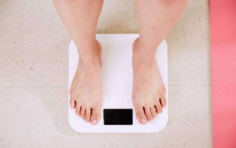 Poorer teens at substantially greater risk of obesity