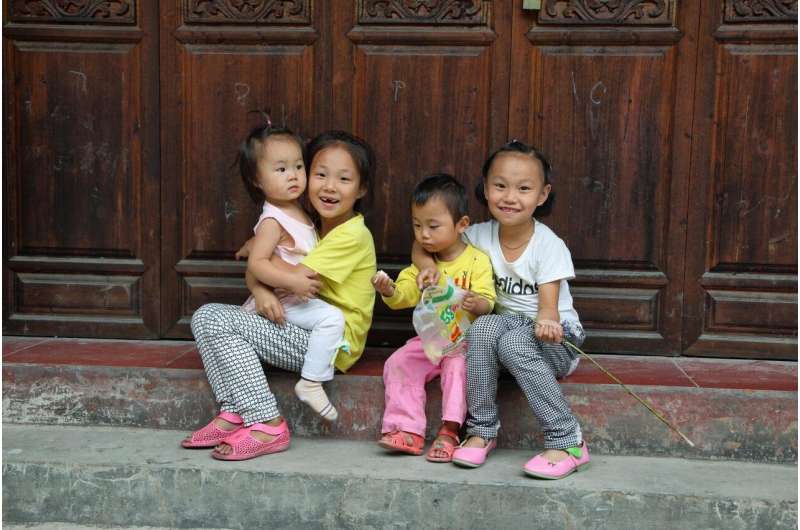 2019冠状病毒病发生前，中国儿童和青少年的传染性疾病快速变化