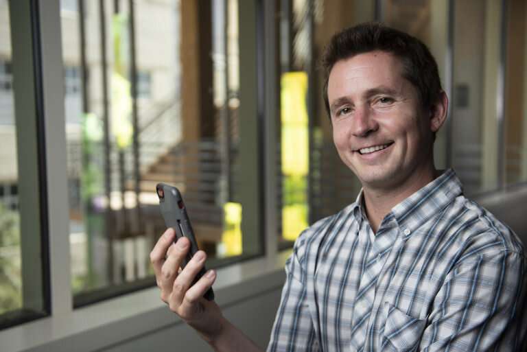 Scholar explores positive potential of mobile health apps