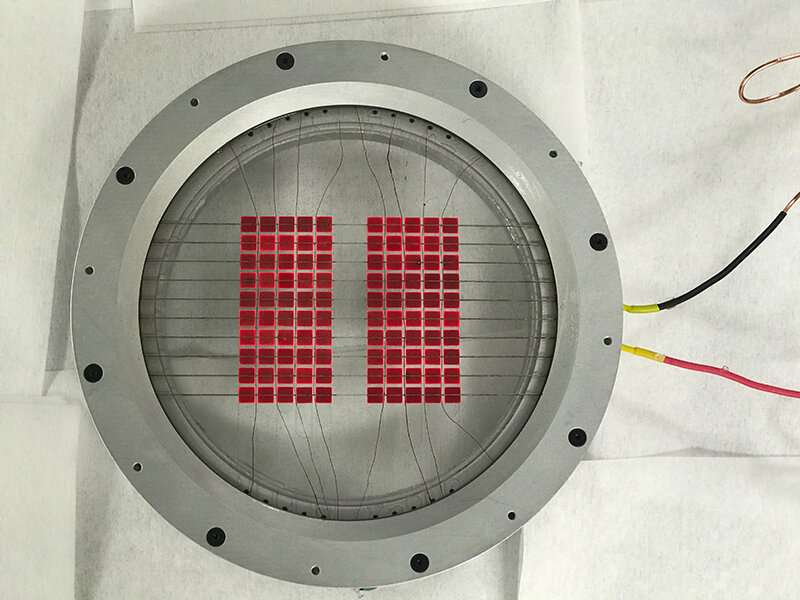Scientists build high-performing hybrid solar energy converter