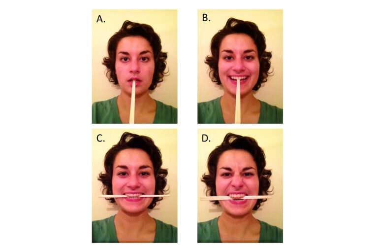 Smiling sincerely or grimacing can significantly reduce the pain of needle injection