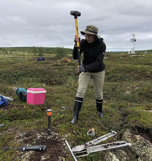 Thawing permafrost releases organic compounds into the air