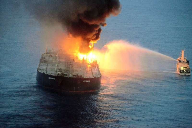 The Panamanian-registered New Diamond was carrying 270,000 tonnes of crude from Kuwait to India when the engine room exploded on
