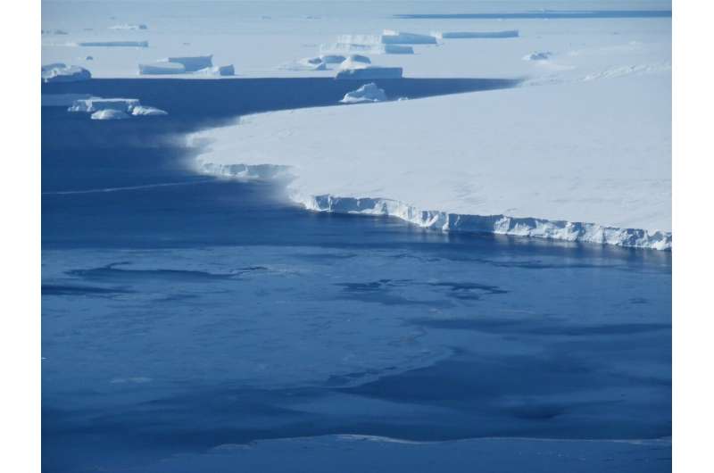 Warming oceans could cause Antarctic Ice Sheet collapse, sea level rise