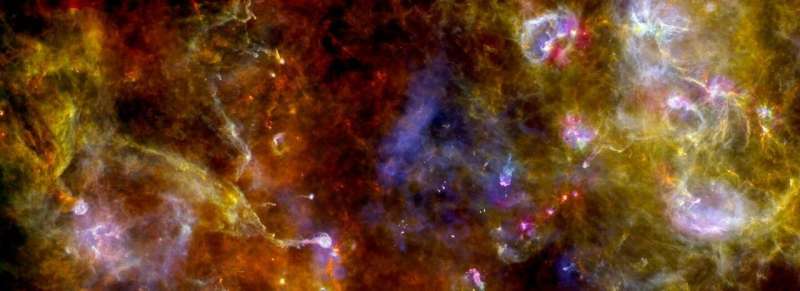 Water trapped in star dust