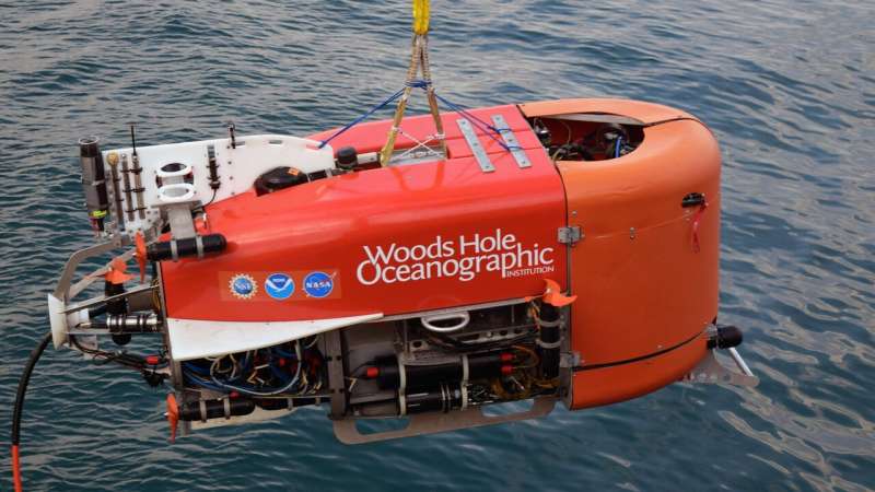 WHOI underwater robot takes first-known automated sample from ocean