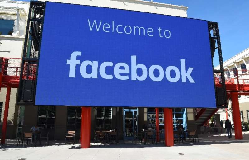 Facebook says it will lift a ban on Australian news