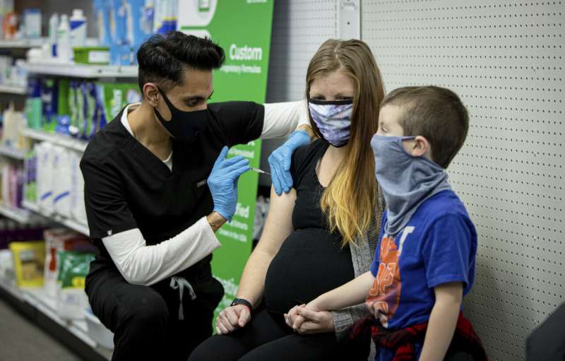 Local pharmacists step up in COVID-19 vaccination effort