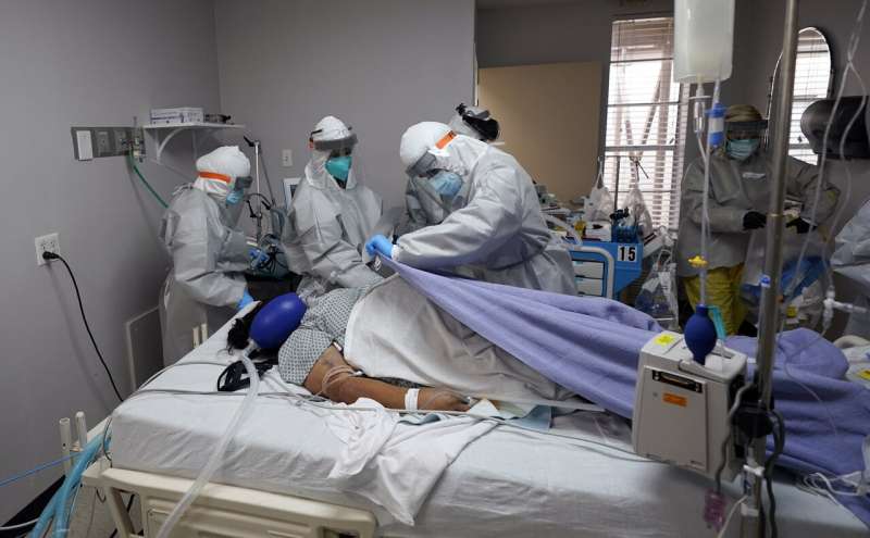 US tops 500,000 virus deaths, matching the toll of 3 wars