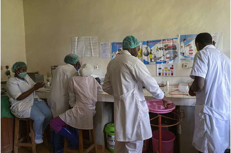 Congo officials confirm 2nd death from Ebola in the east