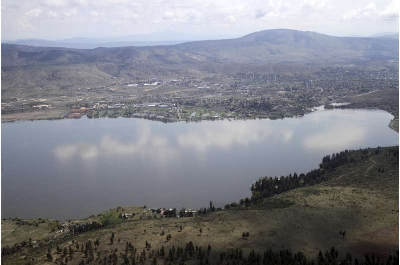 Epic drought means water crisis on Oregon-California border