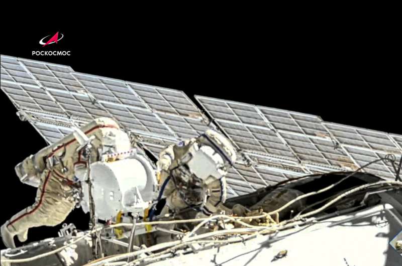 2 Russian crew do spacewalk at International Space Station