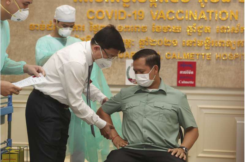 Cambodia begins vaccination campaign against COVID-19
