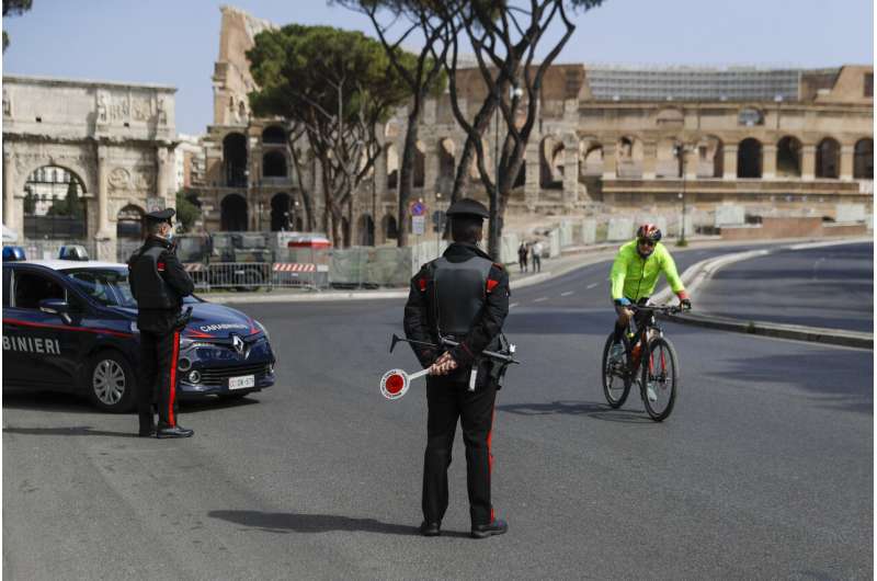 Italy enters 3-day Easter lockdown amid vaccination snags