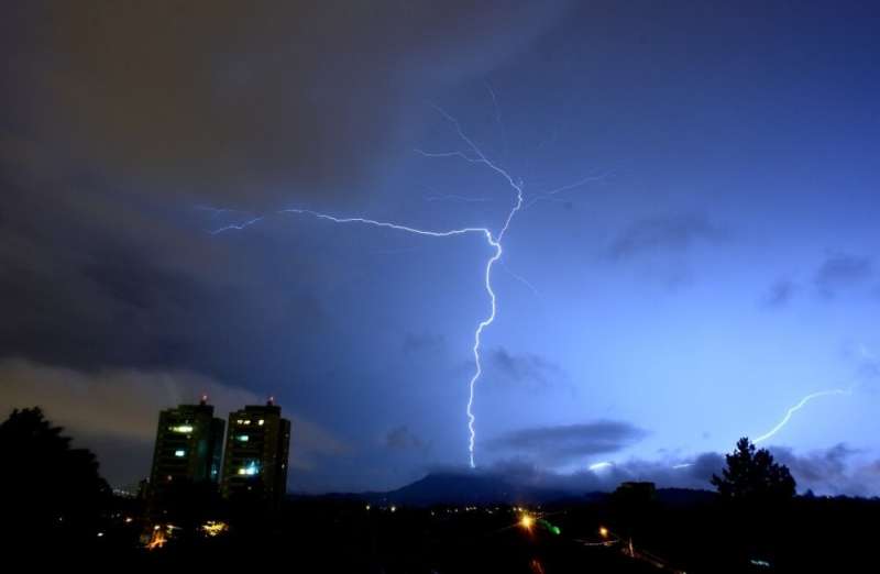 Researchers at Brazil's space institute discover why lightning branches and flickers