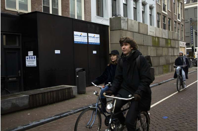 Dutch lockdown extended as virus variants gain strongly