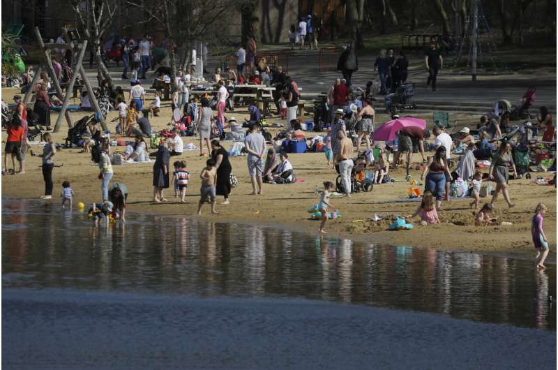 Warm weather in northwest Europe raises fresh virus worries