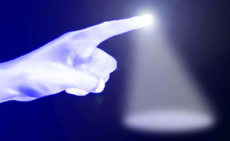 Using the human hand as a powerless infrared radiation source in various applications