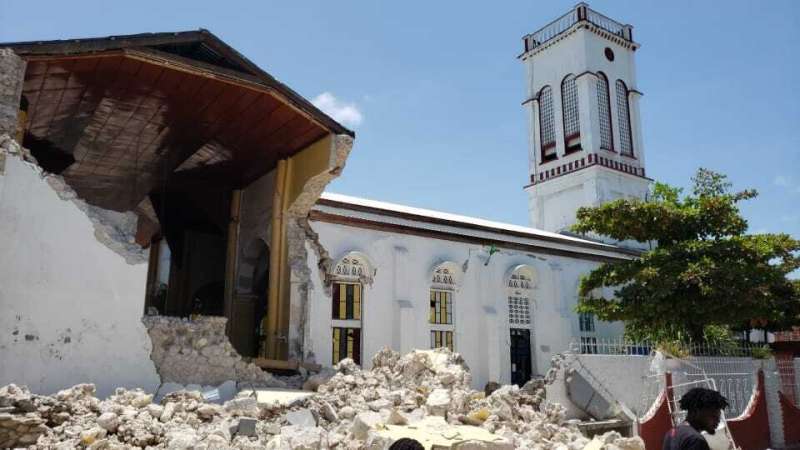 7.2 magnitude earthquake hits Haiti; at least 227 killed