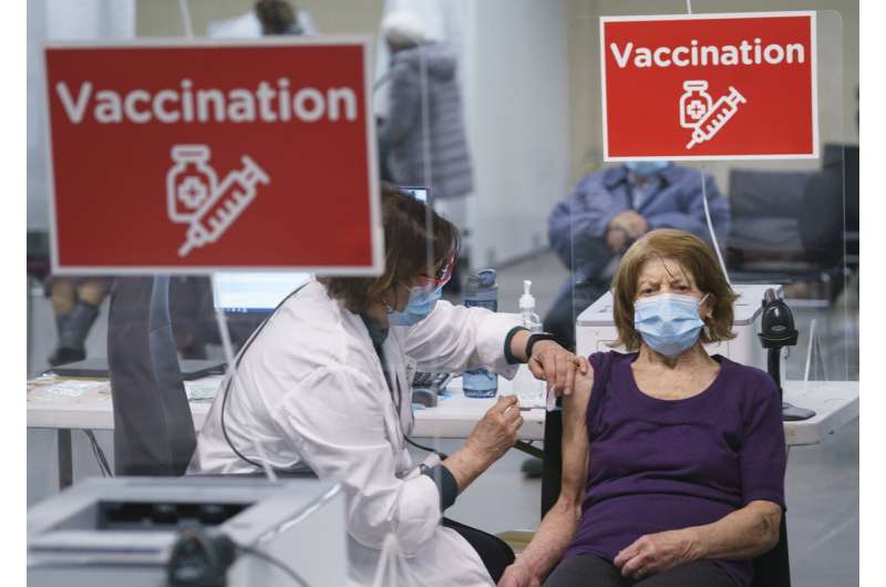 Canada lags in vaccinations but expects to catch up quickly