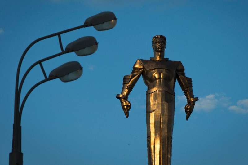A monument to Yuri Gagarin near the Kremlin