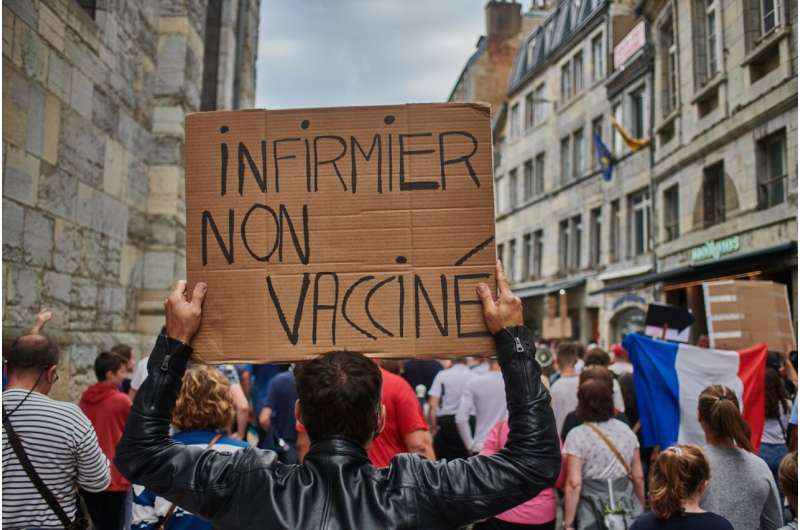 anti vaccination protest
