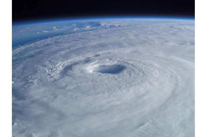 Artificial intelligence brings better hurricane predictions