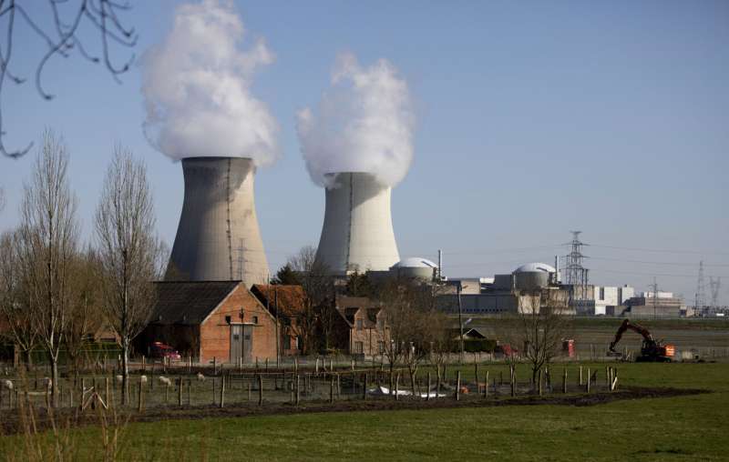 Belgium commits to phasing out existing nuclear power plants