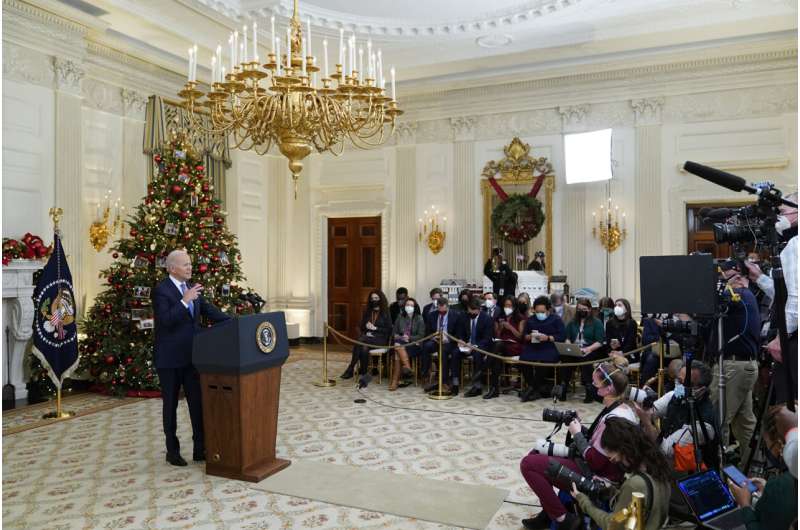 Biden pivots to home tests to confront omicron surge
