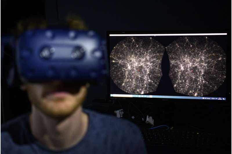 Big picture, big data: Swiss unveil VR software of universe