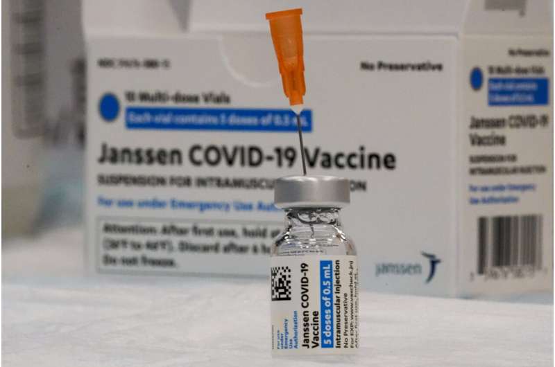 一名加州男子在强生公司接种疫苗后因血栓住院