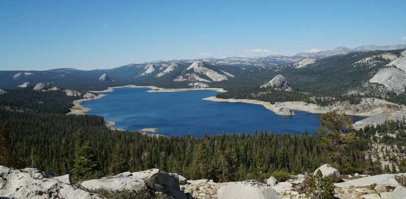 California’s water supplies are in trouble as climate change worsens natural dry spells, especially in the Sierra Nevada