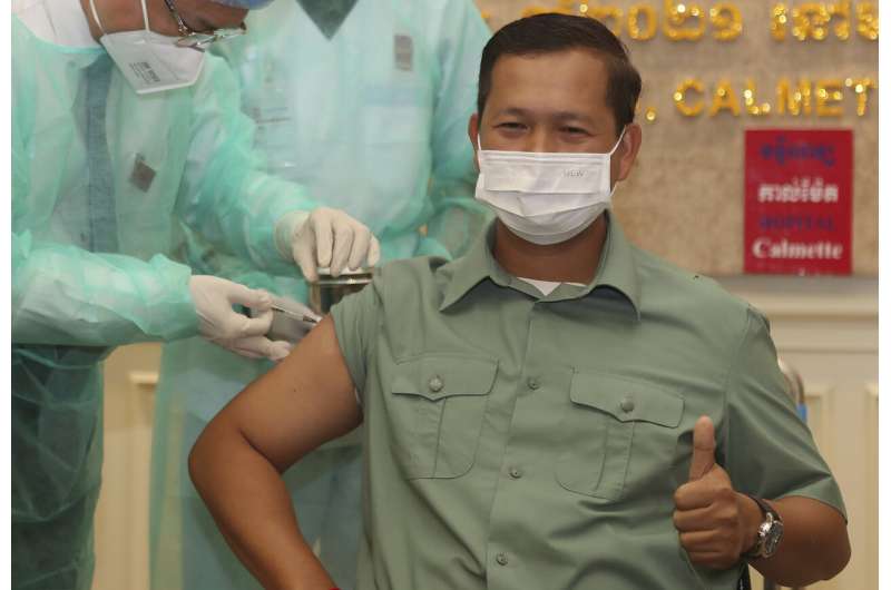 Cambodia begins vaccination campaign against COVID-19 thumbnail