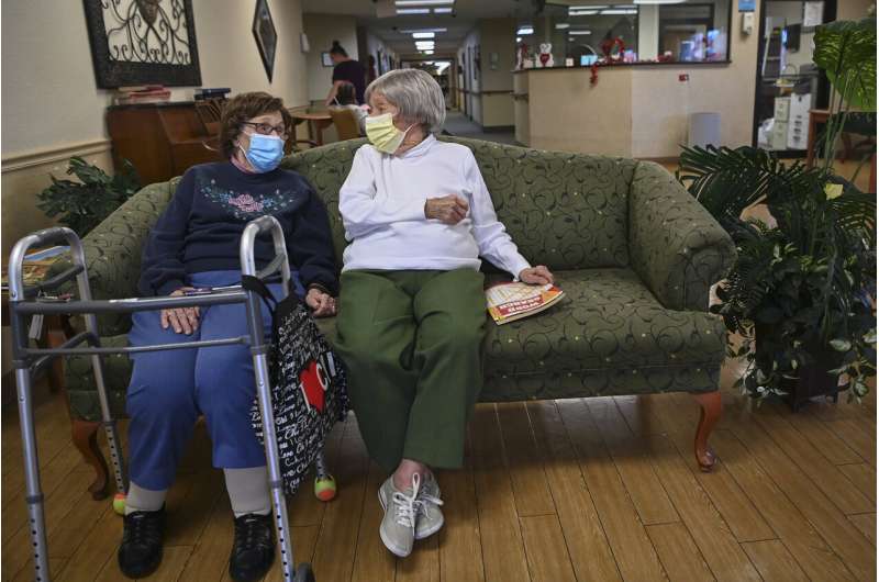 Coronavirus cases drop at US homes for elderly and infirm thumbnail
