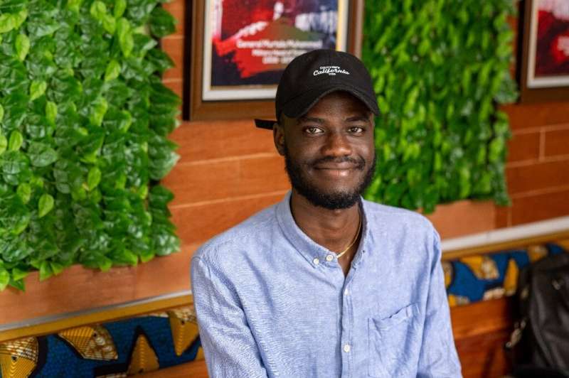 Dahunsi Oyedele is among many young Nigerians turning to trading apps in an attempt to protect his earnings from the sliding val
