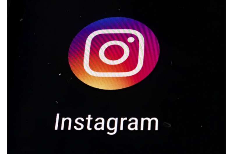 Ejecutivo de Facebook defiende las políticas hacia los adolescentes en Instagram